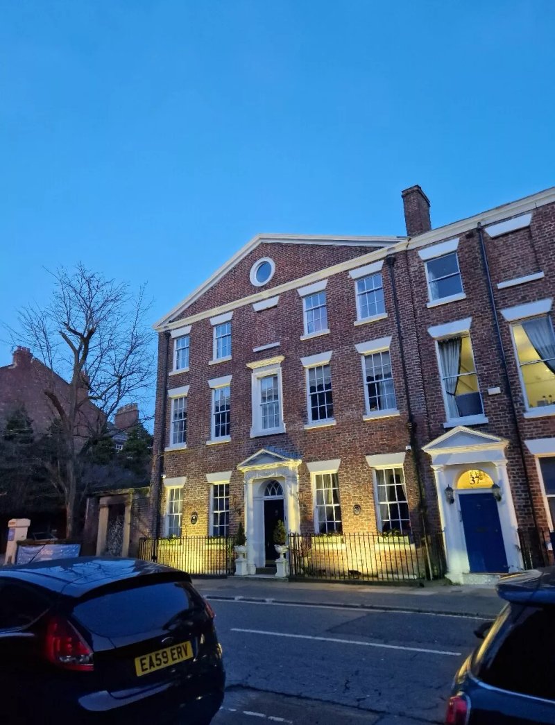 35 Rodney Street Building Blue Plaque
