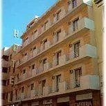 Cazaza Hostal