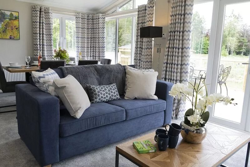 Lilypad Lodge - Hollicarrs Holiday Park