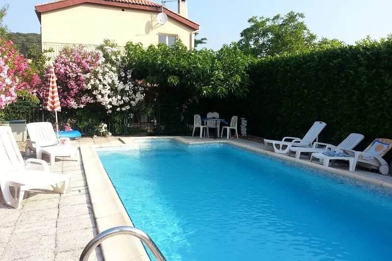 Family vacation in the sun WEEKLY RENTALS IN SUMMER: Saturday to Saturday