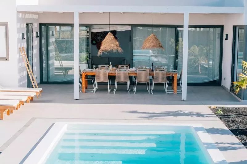 Magnificent 4-bedroom villa in Lajares + 2-bedroom studio available for rent