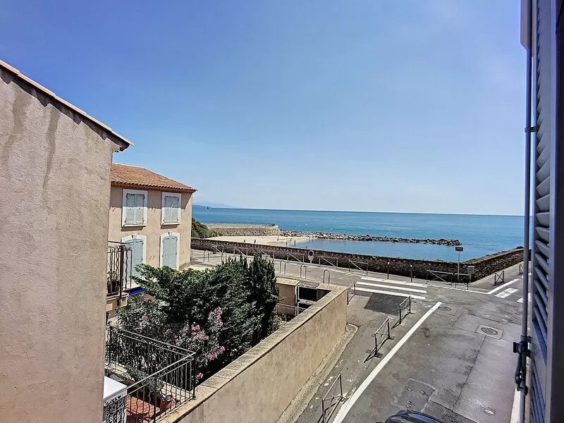 (026) Magnificent 3p on the ramparts, sea view air-conditioned