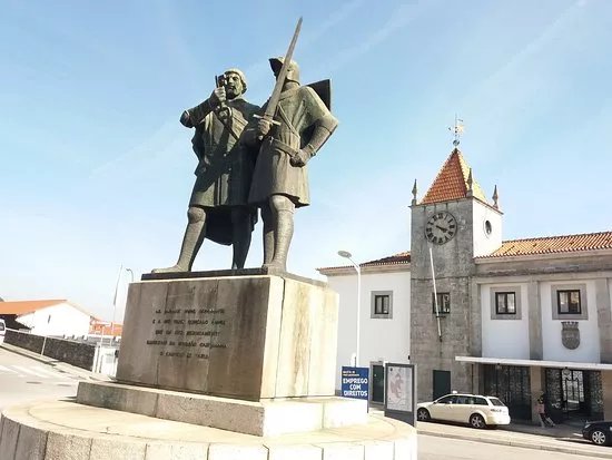 Monumento aos Alcaides de Faria