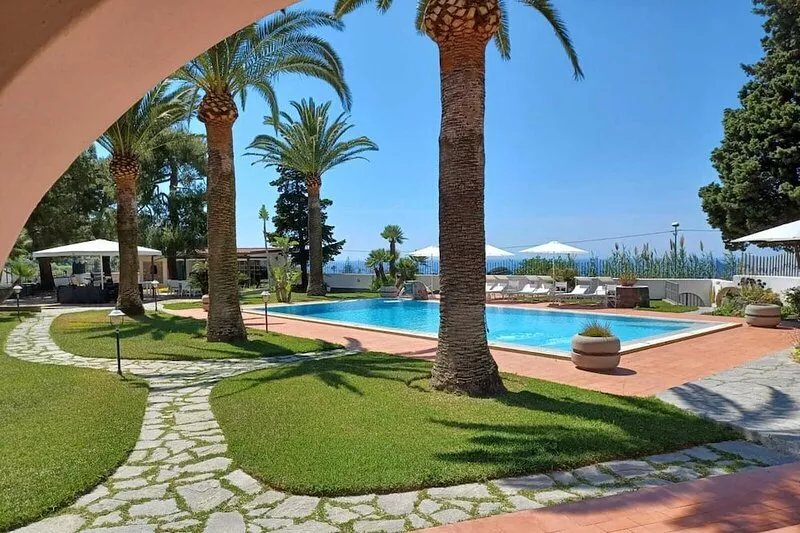 Villa Martina - "Magnolia" Apartment + Mirto Room