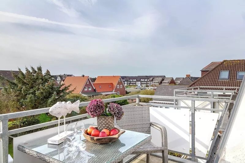 Vacation apartment "Strandläufer A6" in Wenningstedt