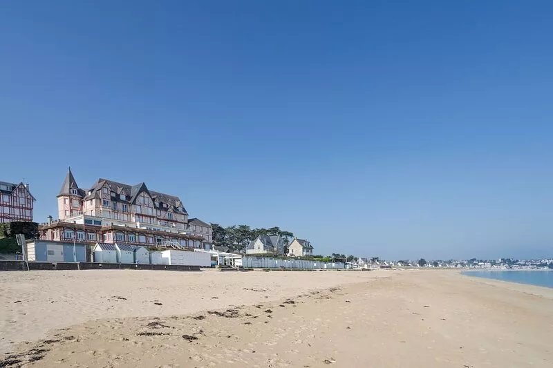 L'Ambassadeur - Magnifique appartement dans l'ancien hôtel Ar Vro