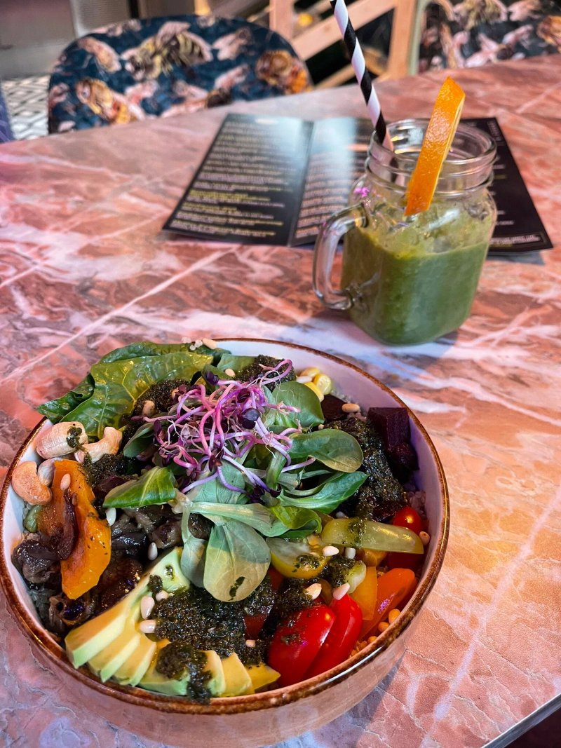 Soups & Salads