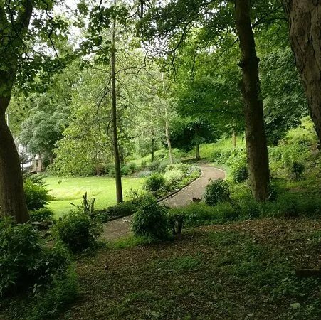 Trickets Memorial Gardens