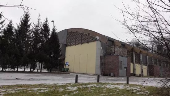 Hala Widowiskowo - Sportowa im. Cieszynskich Olimpijczykow