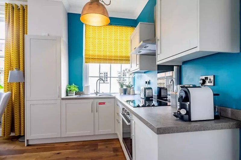 A family retreat that sleeps 4 guests in 2 bedrooms