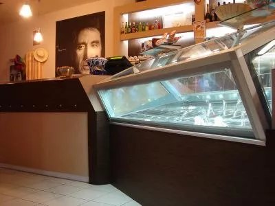 Caffetteria Gelateria a Myriad Stars