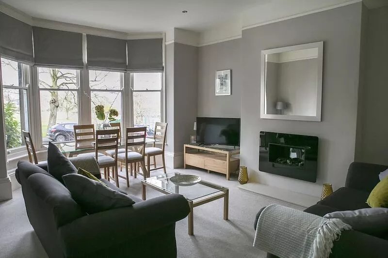 Deluxe 2 bedroom apartment