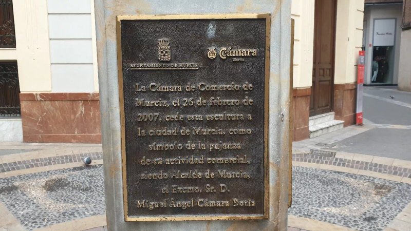 Escultura del Dios Mercurio