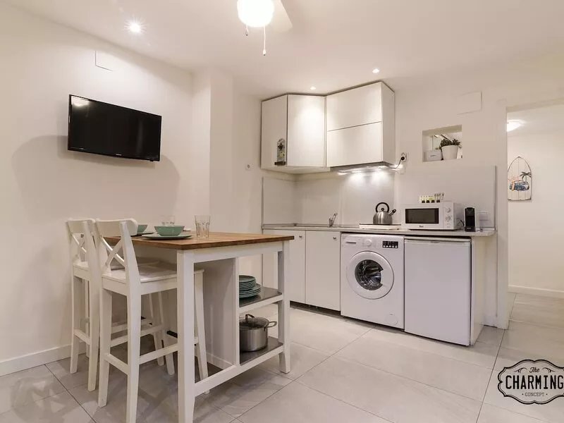 CHARMING SANTA ISABEL - Fully equipped apartment in the heart of Madrid