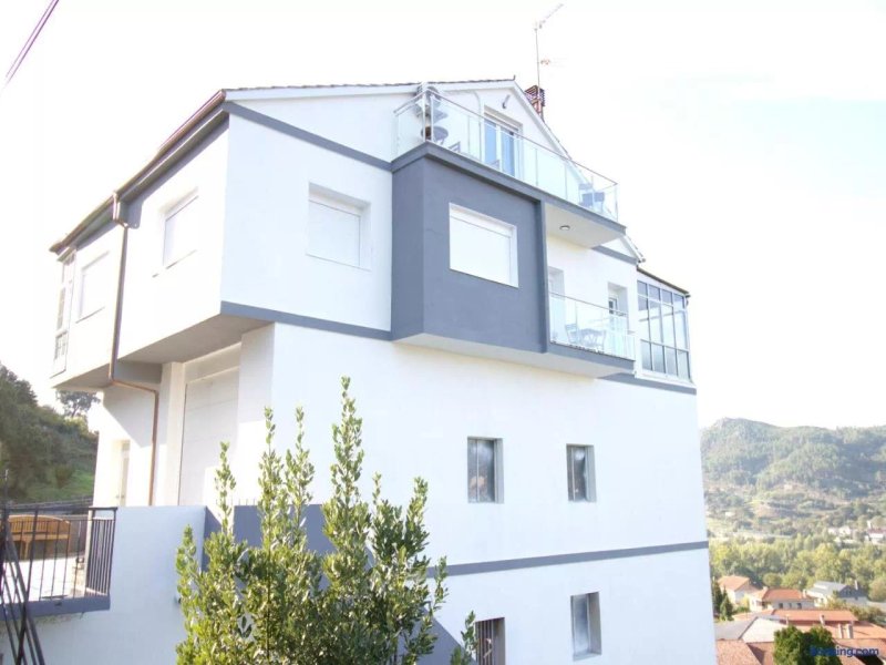 Casa Mirador Reza