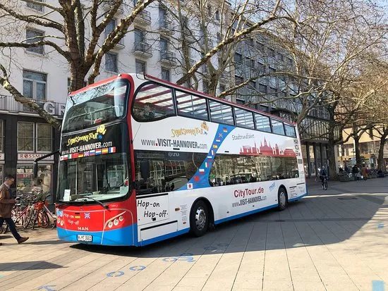 Hop-on Hop-off Stadtrundfahrt