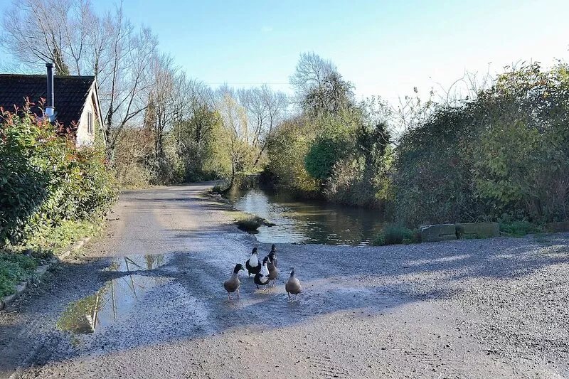2 bedroom accommodation in Arlingham, near Frampton-on-Severn