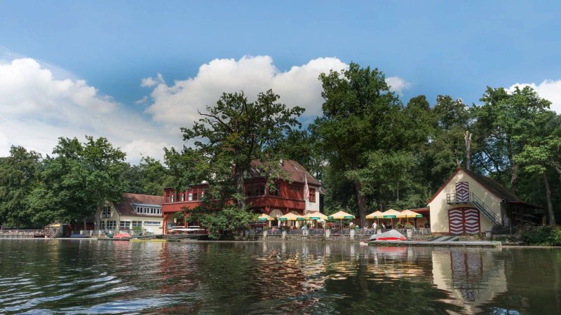 Bootshaus im Hain