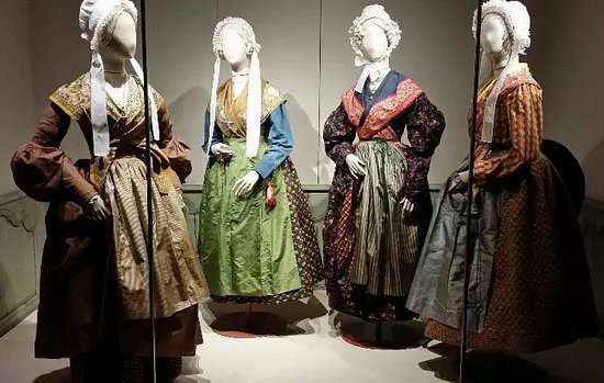 Musee du Bijou et du Costume Provencal