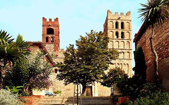 Cathedrale Sainte-Eulalie-et-Sainte-Julie d'Elne