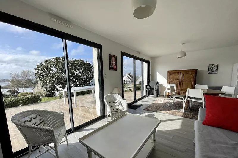 Les pieds dans l'eau - Architect-designed villa with breathtaking sea views