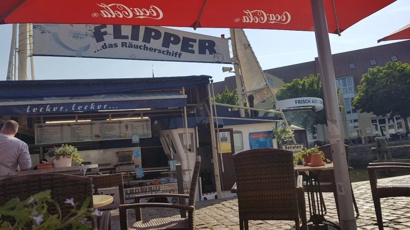 Flipper - Das Raucherschiff