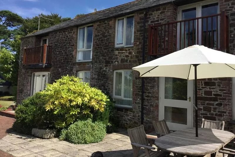 Stone built barn conversion.  Coach Cottage (sleep 6, 3 Bedrooms)
