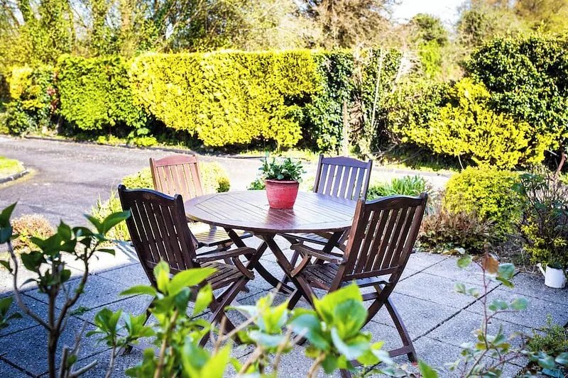 Quiet rural home within 10 minutes of Killarney