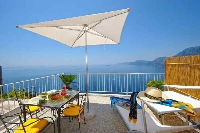 Casa Le Agavi, terrace with stunning view