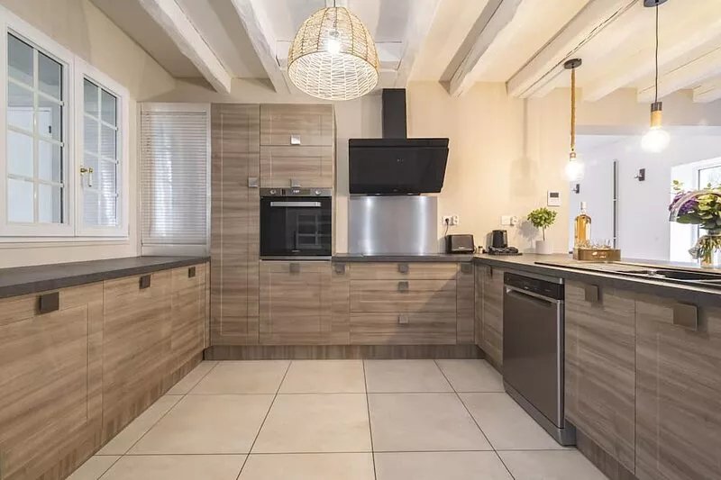 Property with indoor pool 15min DISNEYLAND