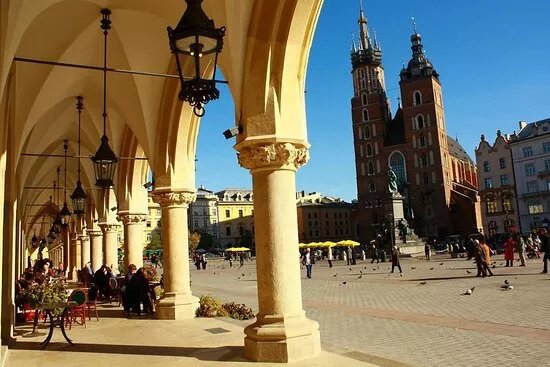 Bogusia Czerwinska Private Tours