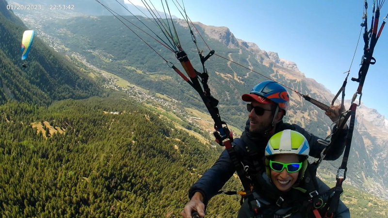 Romain Bernard Bapteme Parapente Embrun Savines les Orres