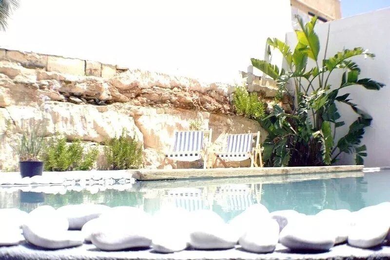 St JULIANS VILLA with private swimming pool...very best Location