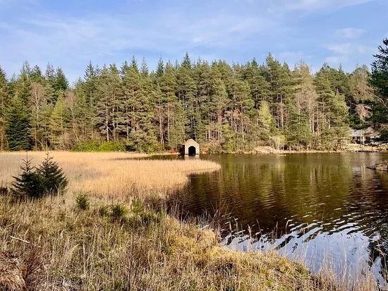 Birsemore Loch