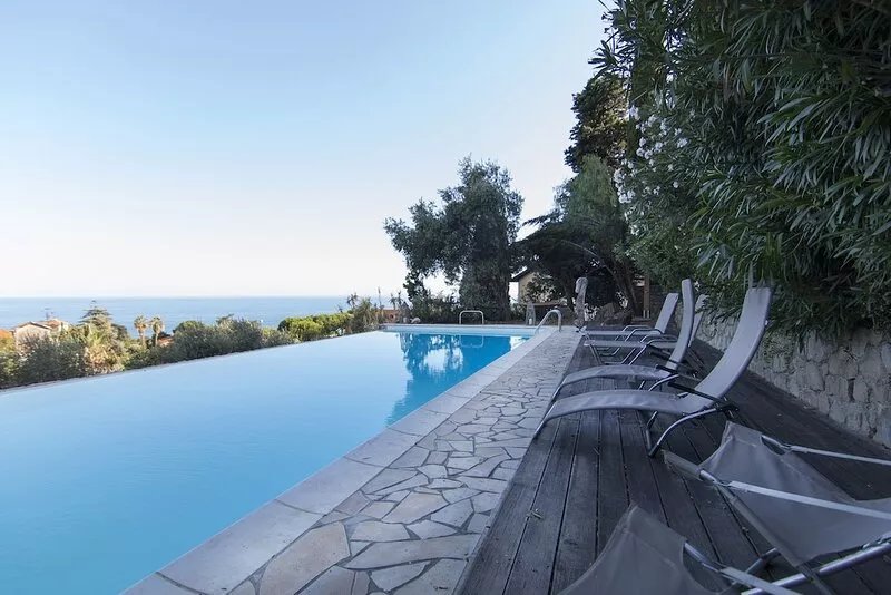 Historical Villa with sea view and private swimming pool