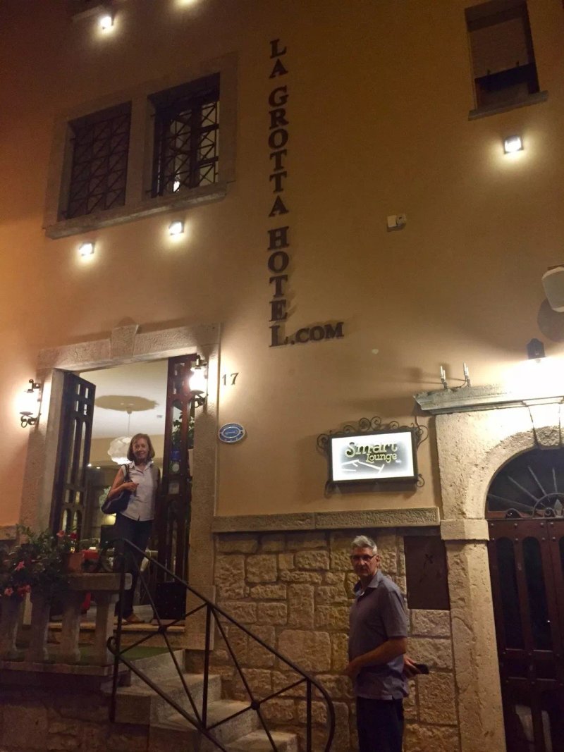 Hotel La Grotta