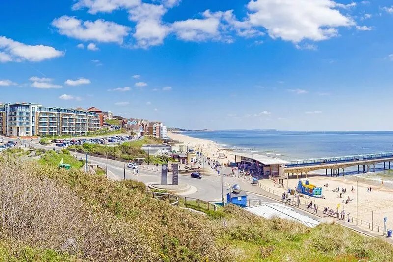 Bournecoast: Luxurious Ground Floor Apartment With Garden AND Wifi - Fm8513
