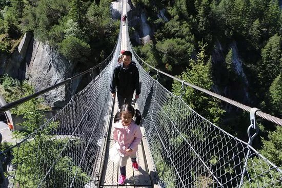 Suisse Plus Travel (Interlaken)