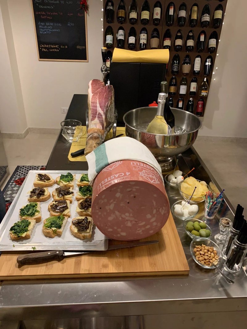 Il Goccetto Vino e Fantasia