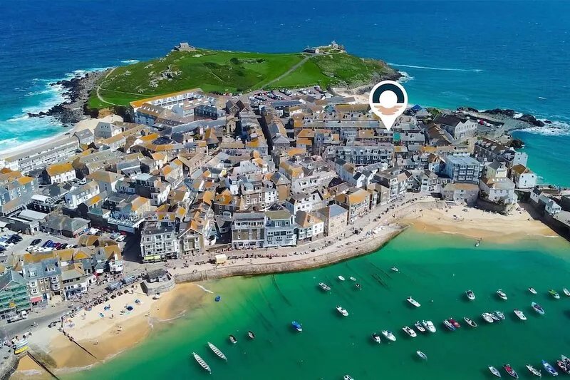 Harbour Moorings, Downalong – Sleeps 8 – Sea Views -  Off Site Parking