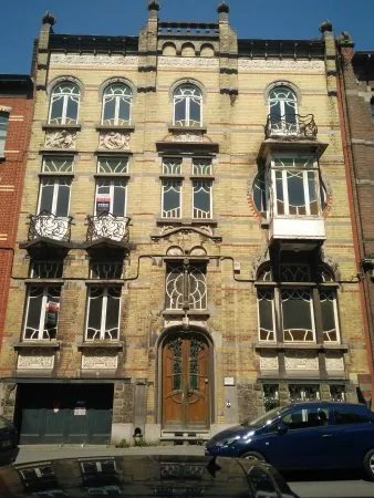 Rue Leon Bernus - Charleroi