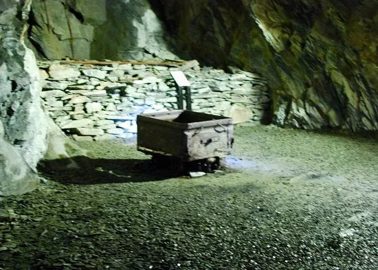 Chwarel Hen Llanfair Slate Caverns