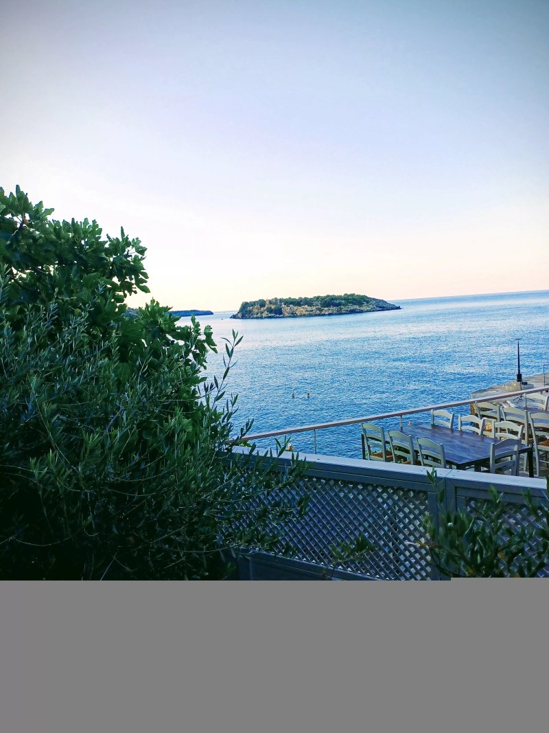 Gorgones, Sea-Front, Great View