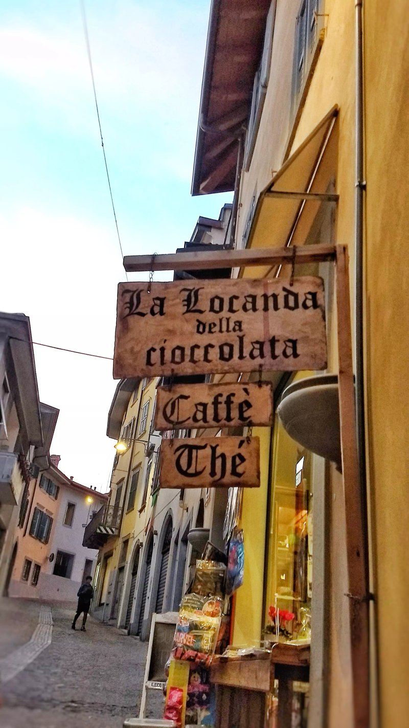 Chocolat Cafe
