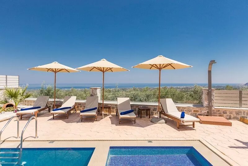 New Villa Katifes w/ Private Pool, with Amazing Views of the Sea, 7km to beach