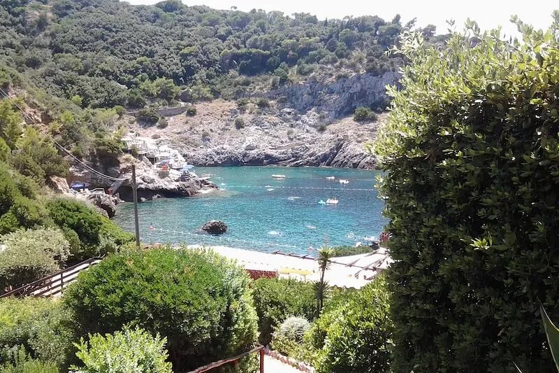 Breathtaking scenario of the Islands of Giglio, Montecristo, Corsica and Elba.