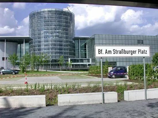 The Transparent Factory of Volkswagen
