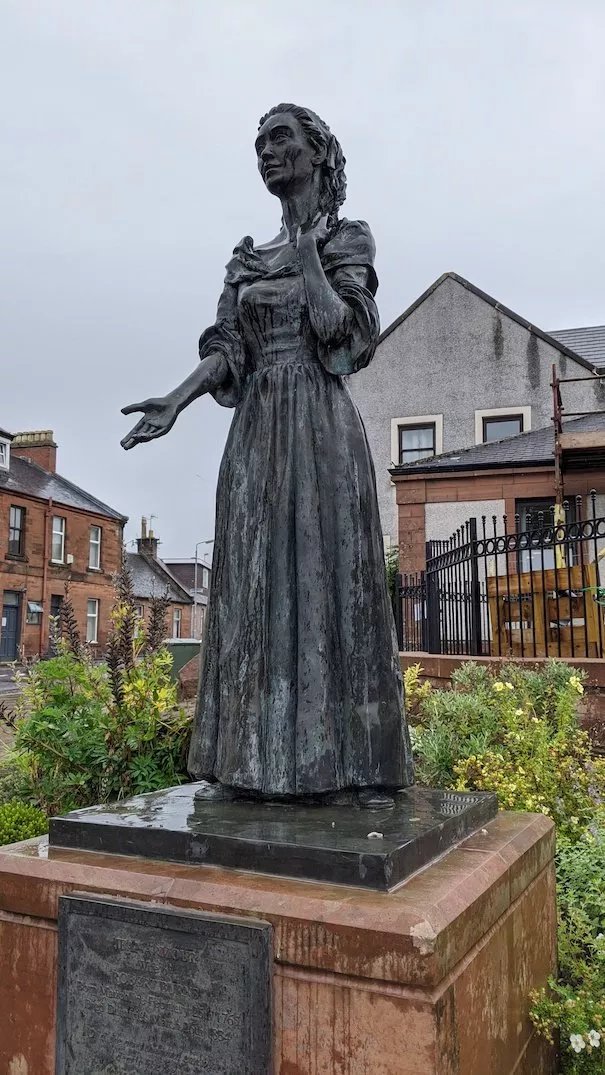 Jean Armour Statue