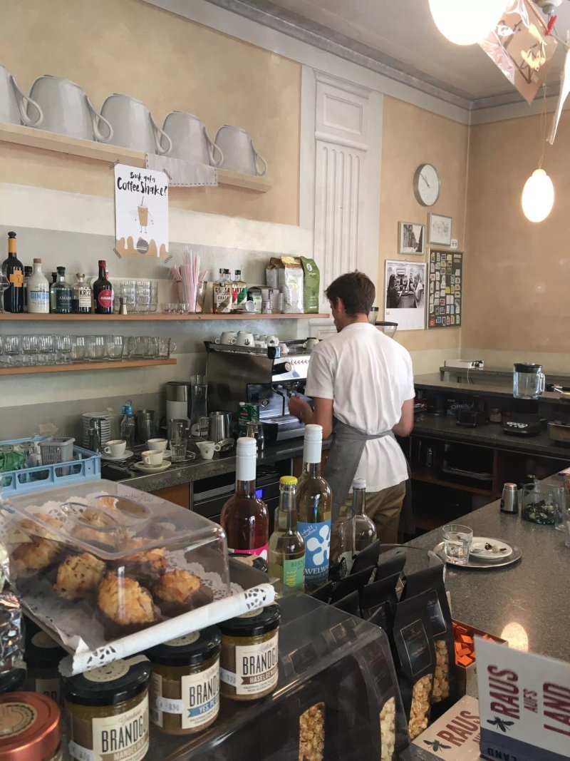 Centrale - Caffe & Vino & Stars