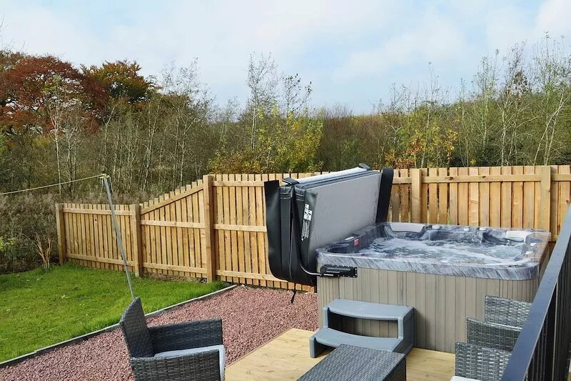 1 bedroom accommodation in Blackridge, near Edinburgh
